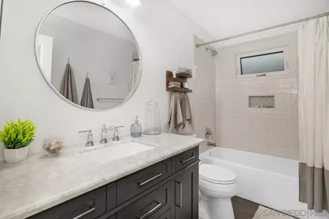 704 Marsolan Ave, Solana Beach, CA 92075 photo 27