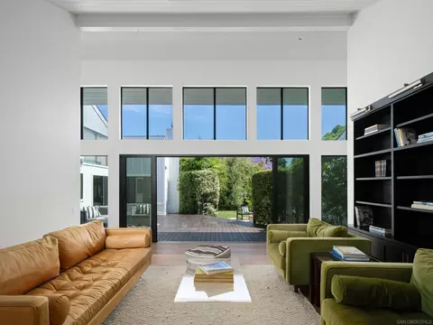 3520 Silvergate Pl, San Diego, CA 92106