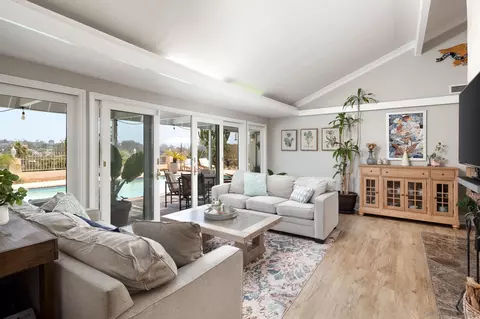 9330 Monona Dr, La Mesa, CA 91942