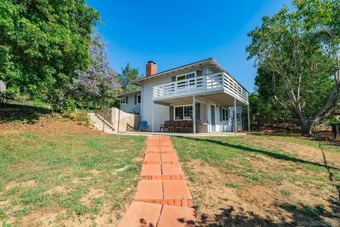 1455 Los Amigos, Fallbrook, CA 92028 photo 30
