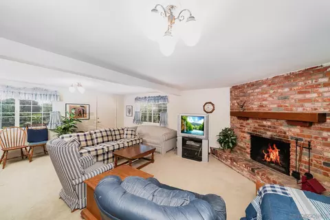 1455 Los Amigos, Fallbrook, CA 92028 photo 12