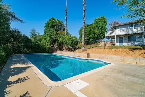 1455 Los Amigos, Fallbrook, CA 92028 photo 32