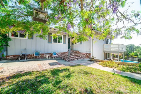 1455 Los Amigos, Fallbrook, CA 92028 photo 25