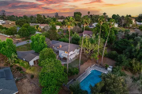 1455 Los Amigos, Fallbrook, CA 92028