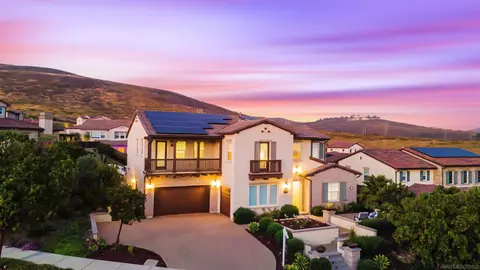 7524-26 Paseo Cristal, Carlsbad, CA 92009