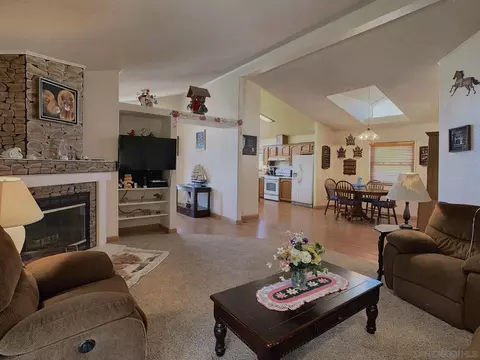 2541 Columbine Dr, Alpine, CA 91901 photo 8