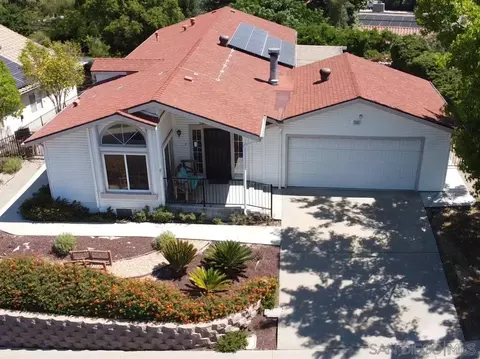 2541 Columbine Dr, Alpine, CA 91901 photo 2