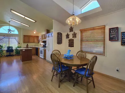 2541 Columbine Dr, Alpine, CA 91901 photo 16
