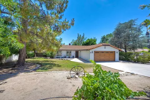 16127 Poderio Ct, Ramona, CA 92065 photo 3