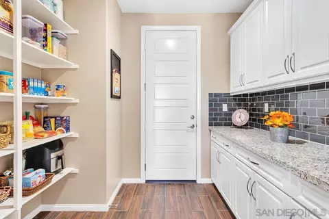10057 Ranchitos Pl, Lakeside, CA 92040 photo 9