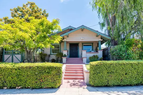 3949 Portola Pl, San Diego, CA 92103