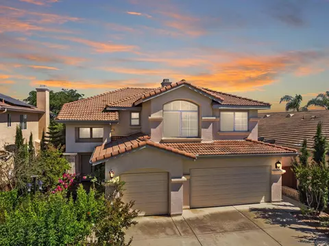 2271 Bear Rock Gln, Escondido, CA 92026