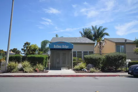 5252 Balboa Arms Dr #234, San Diego, CA 92117