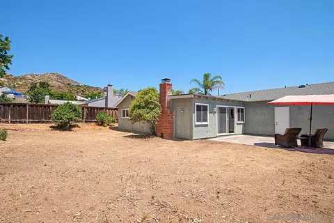 13515 Maryearl Ln, Poway, CA 92064 photo 24