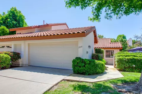 2041 Coolngreen Ln, Encinitas, CA 92024