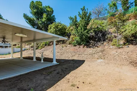 7925 Shantung Dr, Santee, CA 92071 photo 9