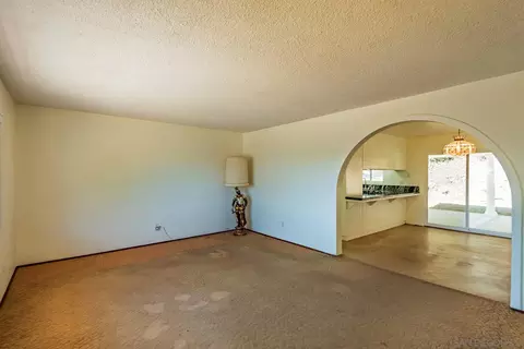 7925 Shantung Dr, Santee, CA 92071 photo 5