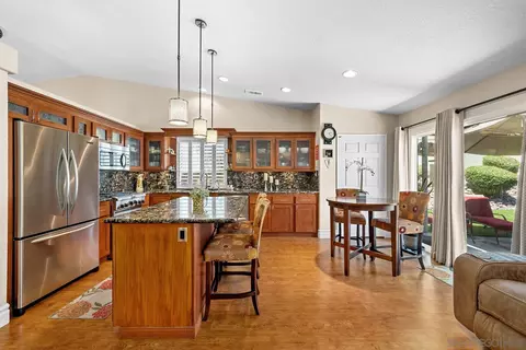 493 Shadow Tree Dr, Oceanside, CA 92058 photo 7