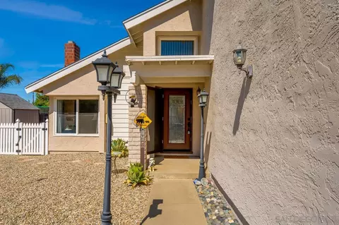 9718 Kenesaw Ct, Santee, CA 92071 photo 2
