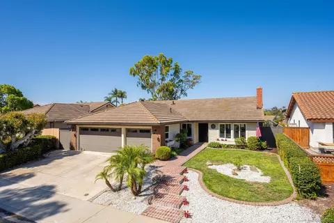 3433 Lakewood St, Carlsbad, CA 92010