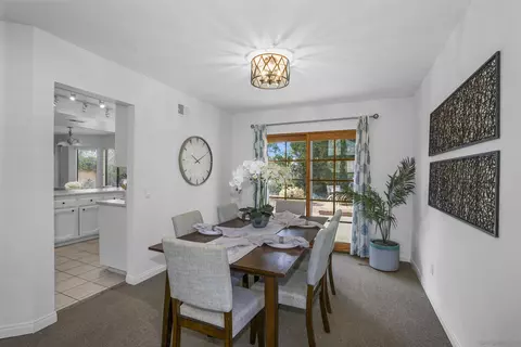 1848 Avenida Flores, Encinitas, CA 92024 photo 6