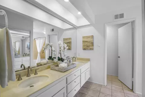 1848 Avenida Flores, Encinitas, CA 92024 photo 13