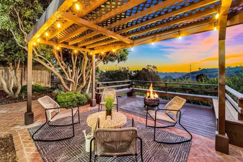 6205 Caminito Del Oeste, San Diego, CA 92111