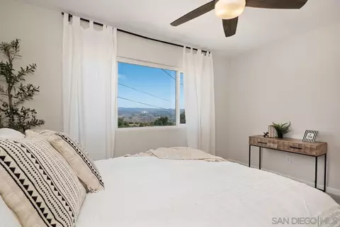 2060 E Mission Rd, Fallbrook, CA 92028 photo 17