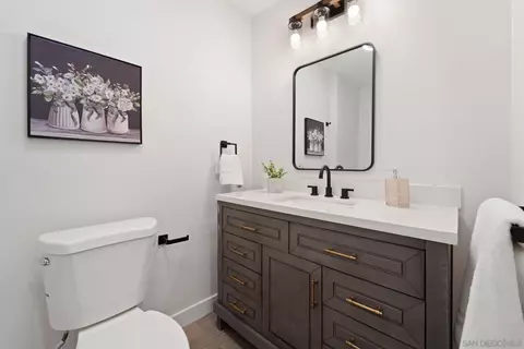 966 Park Dr, Escondido, CA 92029 photo 24