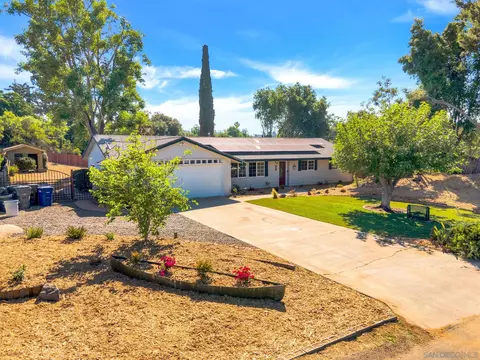 966 Park Dr, Escondido, CA 92029 photo 39