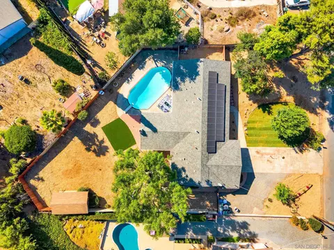 966 Park Dr, Escondido, CA 92029 photo 35