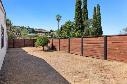 215 Riley Pl, Escondido, CA 92027 photo 23
