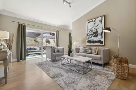 304 Avenida De Los Claveles, Encinitas, CA 92024 photo 2