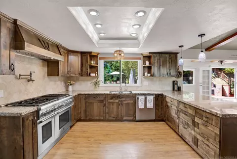 502 Vale View Dr, Vista, CA 92081 photo 15