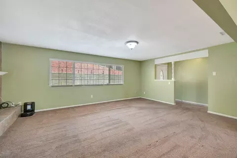 9625 Chestnut St, Spring Valley, CA 91977 photo 11