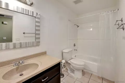 9625 Chestnut St, Spring Valley, CA 91977 photo 23