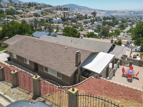 9625 Chestnut St, Spring Valley, CA 91977 photo 3