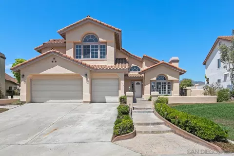 1859 Cabernet Dr, Chula Vista, CA 91913 photo 2