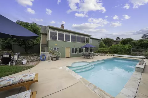 9166 San Juan Pl, La Mesa, CA 91941 photo 21
