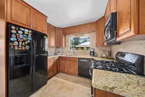 9166 San Juan Pl, La Mesa, CA 91941 photo 53