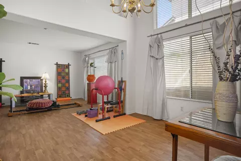 2135 Pointe Pkwy, Spring Valley, CA 91978 photo 8