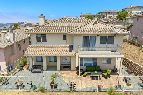 2135 Pointe Pkwy, Spring Valley, CA 91978 photo 32