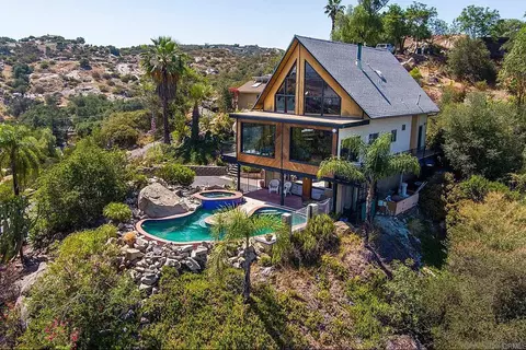 15766 Oak Valley Rd, Ramona, CA 92065