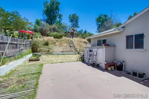 8475 Nentra St, La Mesa, CA 91942 photo 10