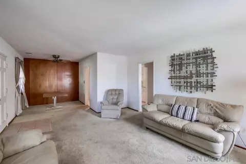 8475 Nentra St, La Mesa, CA 91942 photo 15