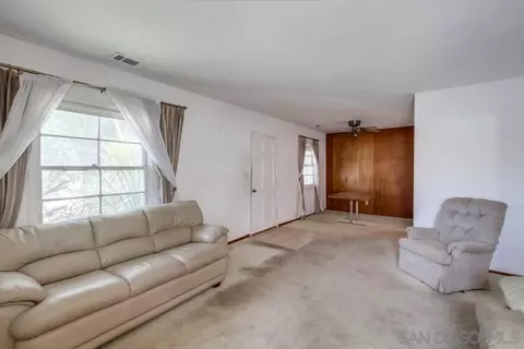 8475 Nentra St, La Mesa, CA 91942 photo 14