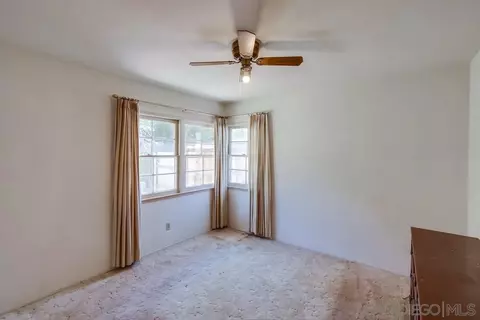 8475 Nentra St, La Mesa, CA 91942 photo 23