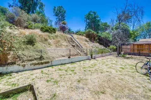 8475 Nentra St, La Mesa, CA 91942 photo 9