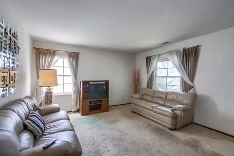 8475 Nentra St, La Mesa, CA 91942 photo 13