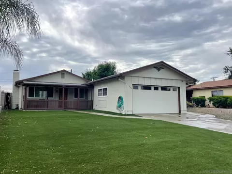 632 Paraiso Ave, Spring Valley, CA 91977 photo 2